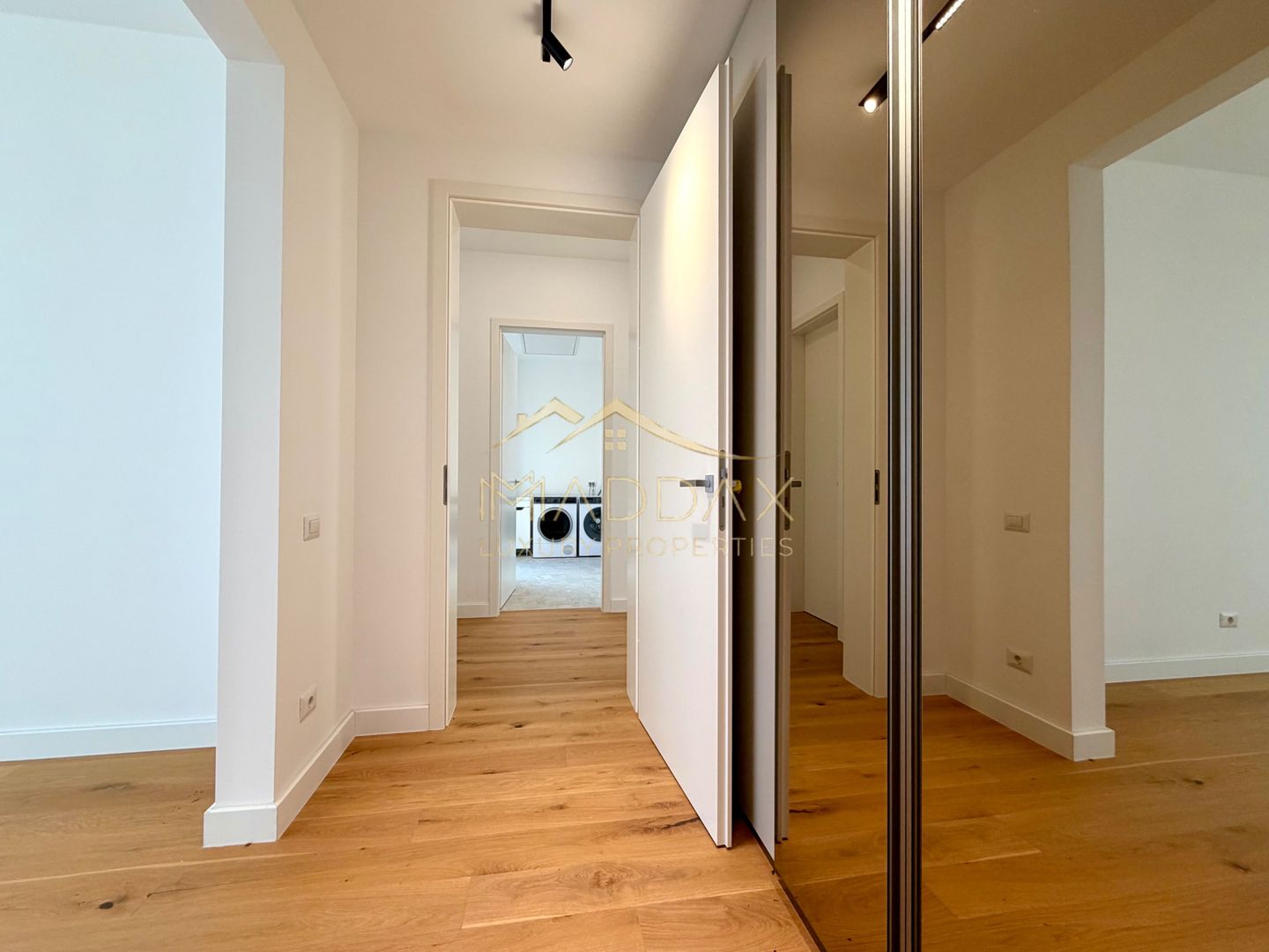 Vila Exclusivista in Mijlocul Naturii *959mp teren*/ 420mpc / Balotesti - Poză 39