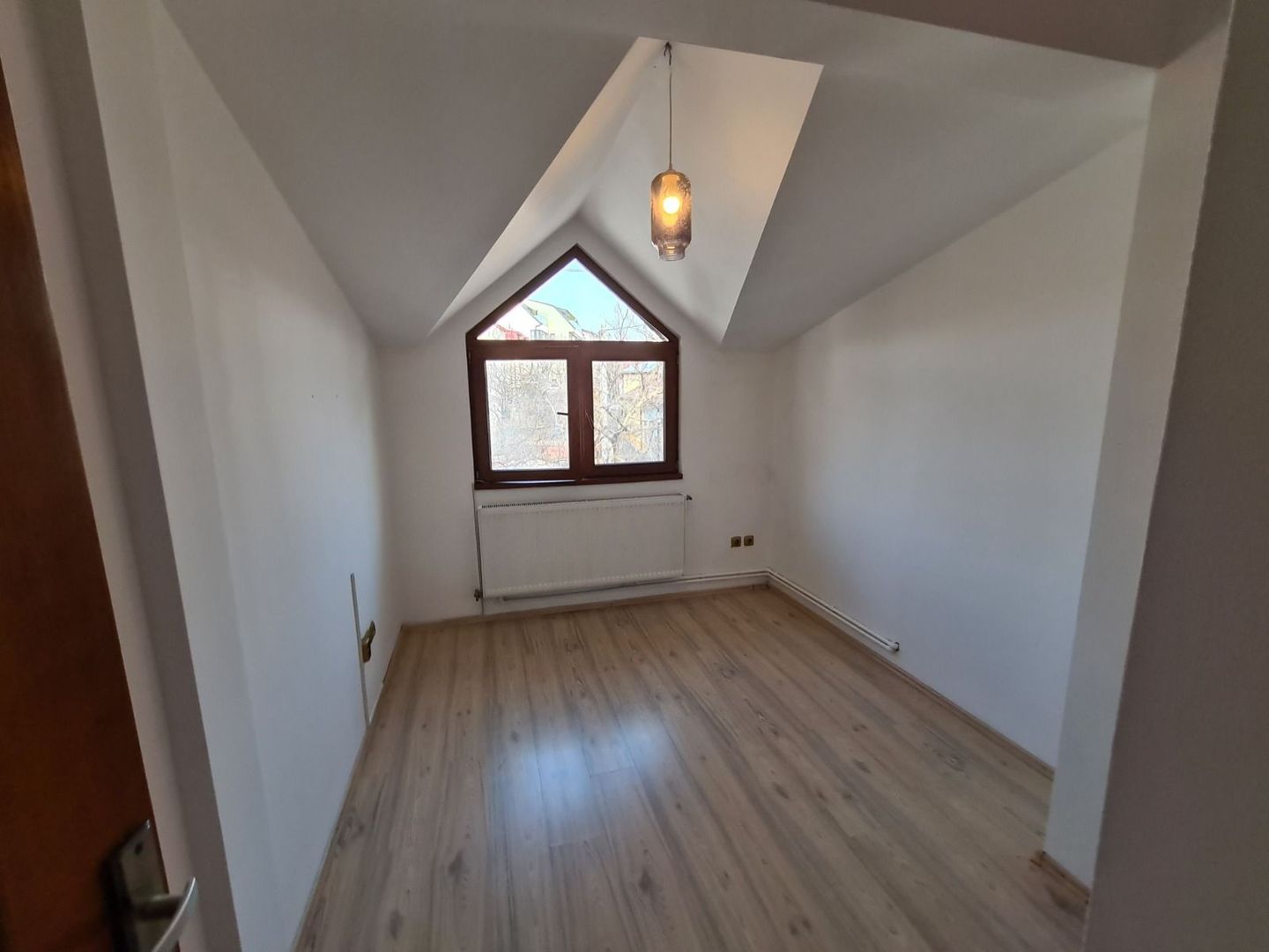 CASA COCHETA 4 CAMERE +LOC DE PARCARE || BANEASA - Poză 10