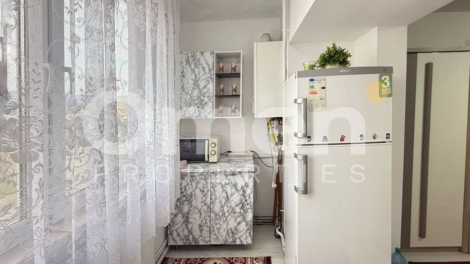 Apartament 2 camere decomandat etaj 3 - zona Lidl Hotvon - Poză 5