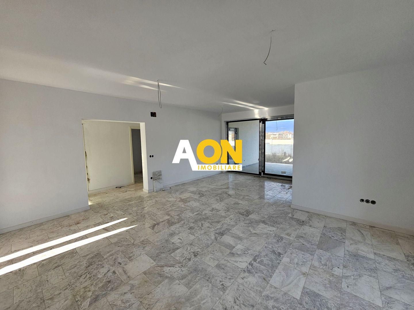 Casa individuala de vanzare, 4 camere, 2 bai, 448mp teren - Poză 8