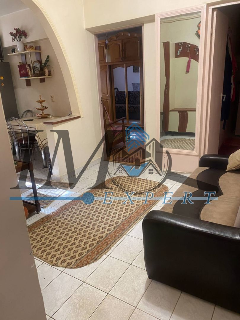 Garsoniera de vanzare in Cetate Alba Iulia - Poză 3