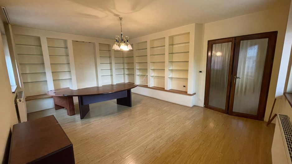 Casa individuala deosebita in zona Girocului - pozitie excelenta. Garaj dublu. - Poză 2