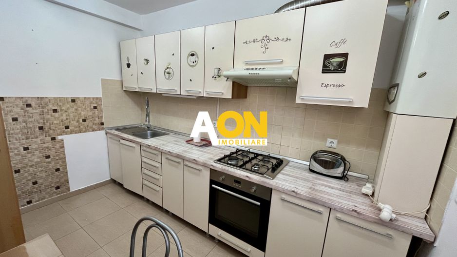 Casă de Tip Înșiruită, 3 Camere, Mobilată Complet, Zona Centru - Poză 8