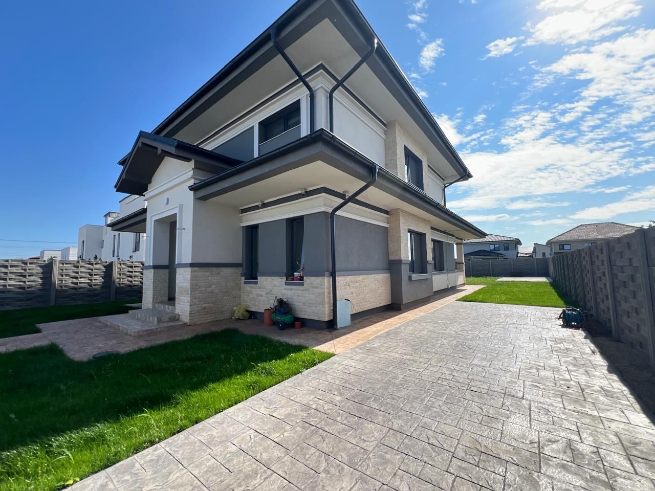 Casa  premium  SMART Independentă energetic  in Dumbravita - Poză 73