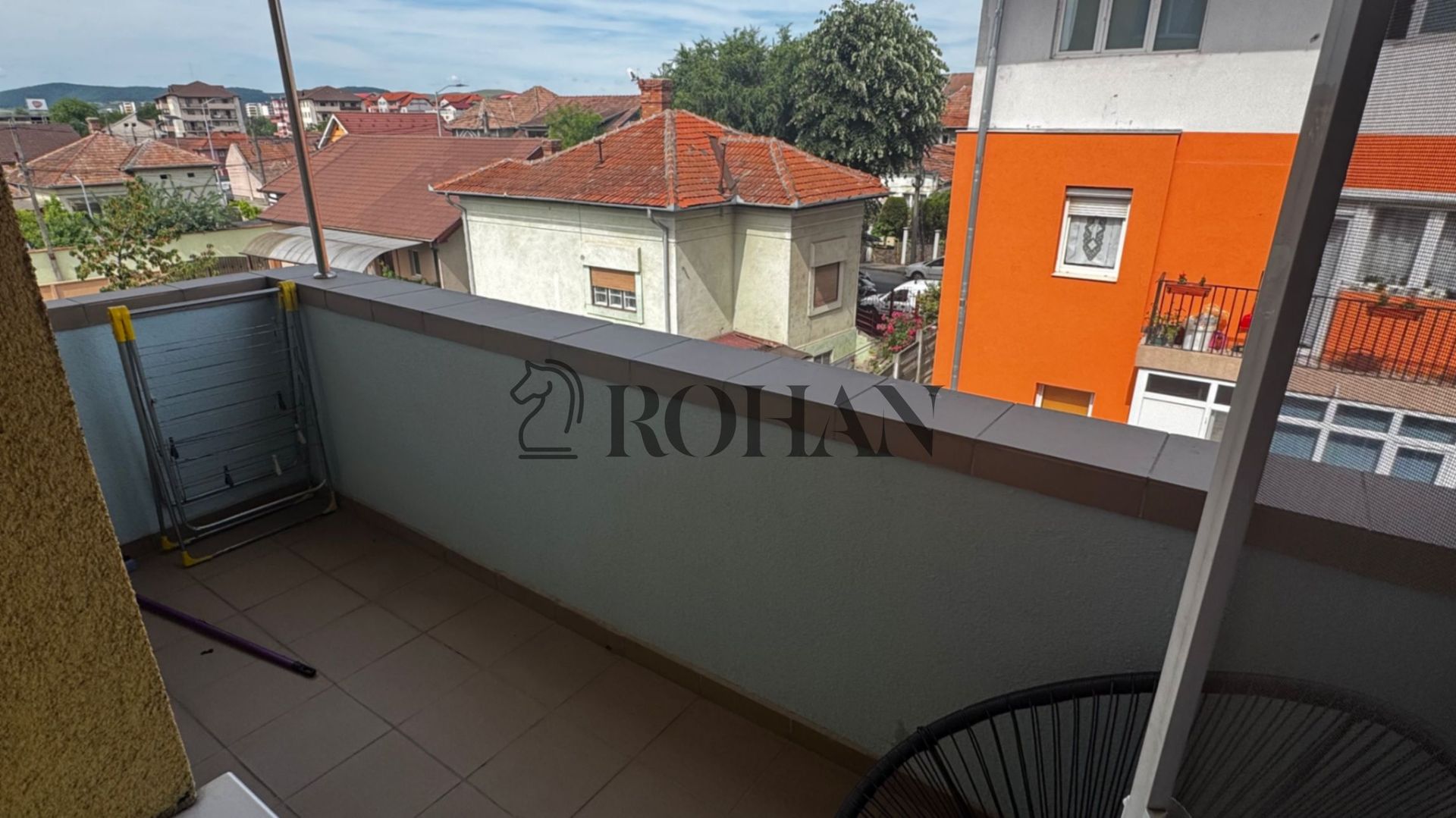 Apartament modern 2 camere - Centru Alba Iulia - Parcare - Balcon - Poză 10