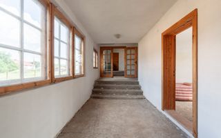Casa in Domnesti Arges - ideala pentru locuire permanenta sau vacanta - Poză 5