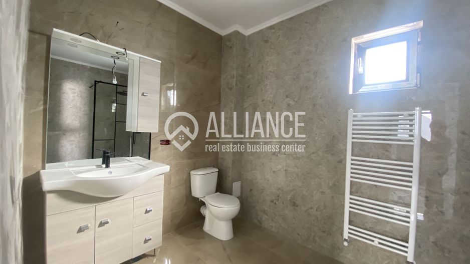 Valu lui Traian (COD 07) Casă P+M cu 5 camere, teren de 517 mp - Poză 6