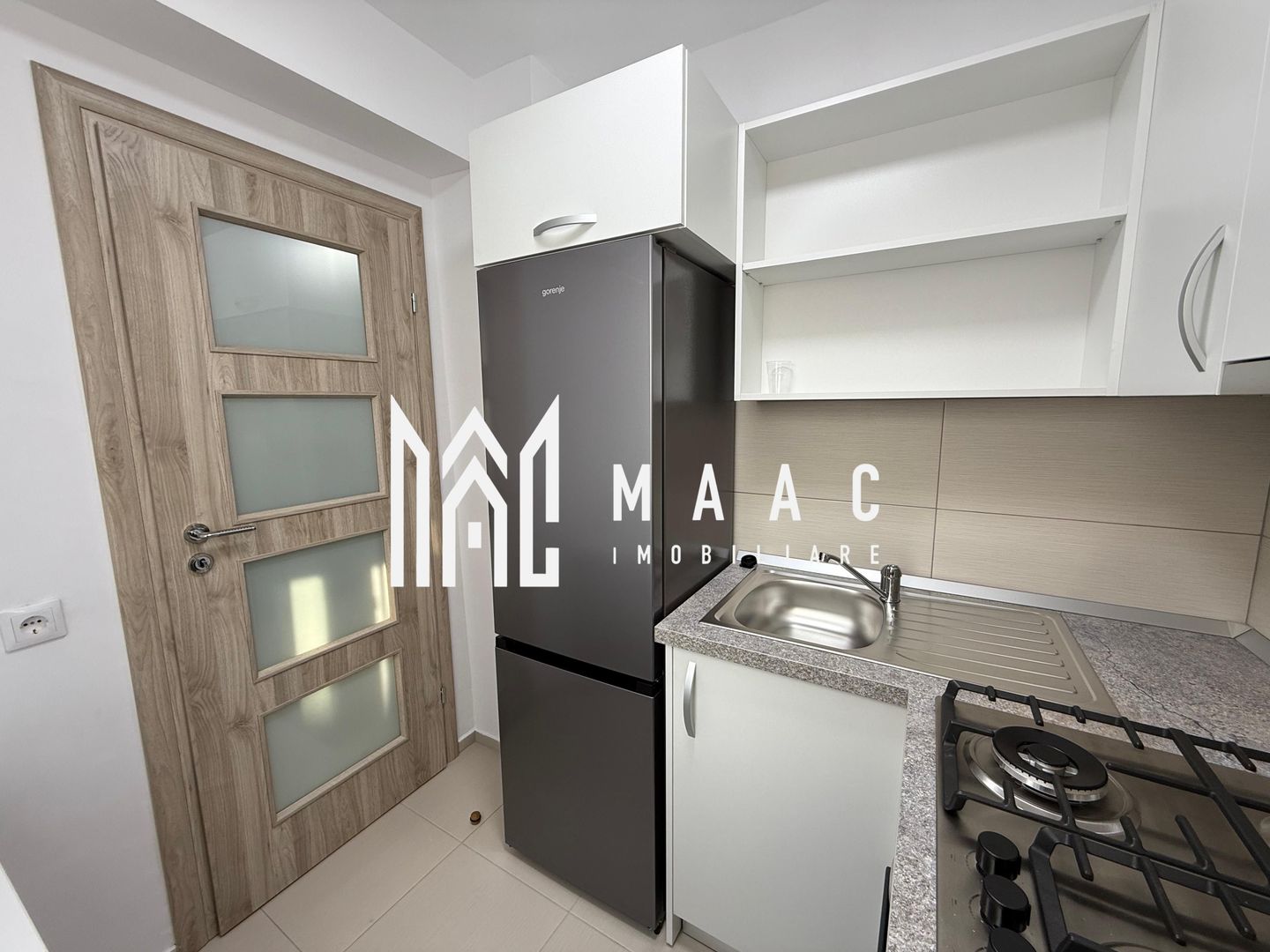 Garsoniera | Etaj 1 | Balcon | Renovata | Vasile Aaron - Poză 4