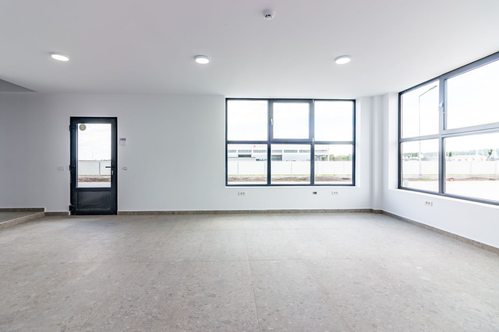 Hala industriala de vanzare | 510 mp | 3 unitati | Balotesti-Tunari - Poză 12