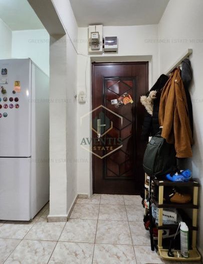 Garsoniera decomandata, bloc din 1982 reabilitat termic, Piata Muncii Baba Novac - Poză 11