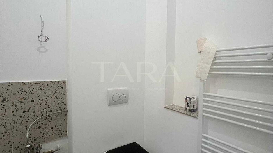 Apartament cu 3 camere, 65 mp, 2 băi, boxă. - Poză 6