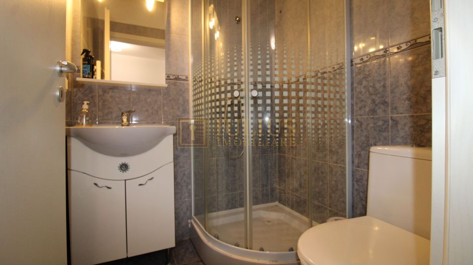 Casă renovată, prima închiriere | Dumbrăvița - aproape de pădure - Poză 12