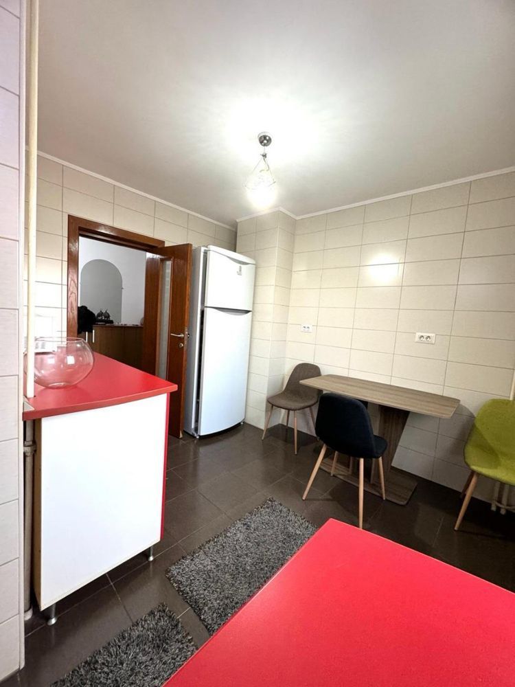 APARTAMENT COCHET COMPLET MOBILAT SI UTILAT ZONA  MUNCII - Poză 5
