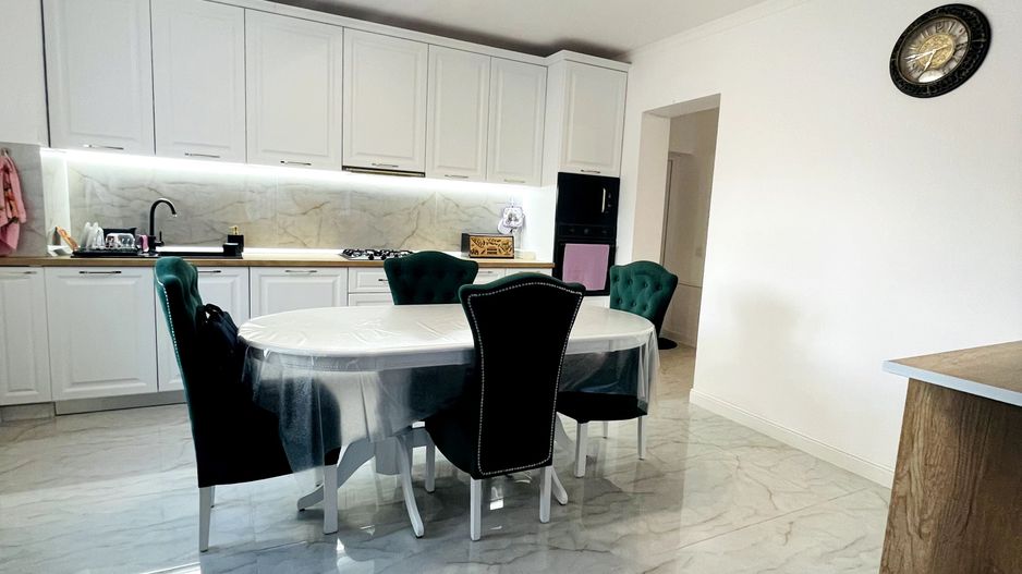 Casă de vânzare – 6 camere P+M, Haieu - Poză 9