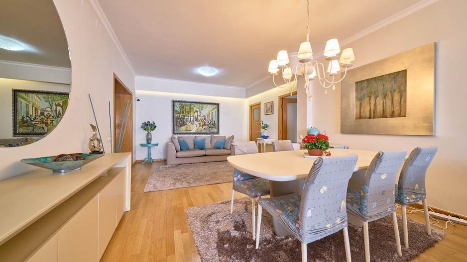 Apartament cu 3 camere decomandat în Herăstrău - Poză 11