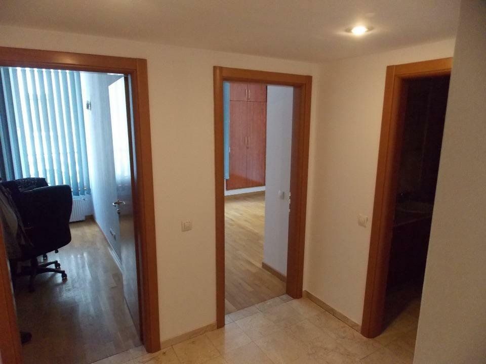 Inchiriez apartament - Poză 6