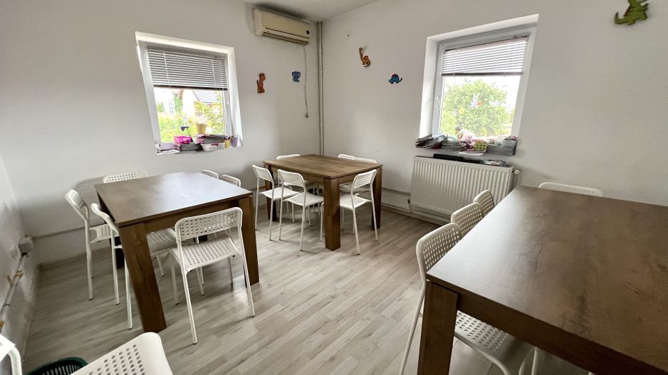 SPATIU CU MULTIPLE DESTINATII - Poză 1