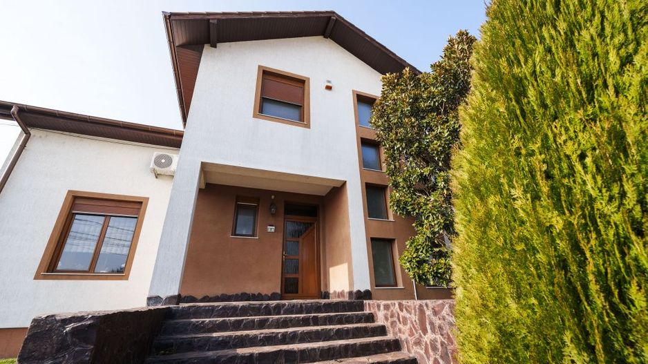 Vila moderna S+P+M, piscina acoperita, sauna, sala fitness-zona Ford/Cassia Park - Poză 30