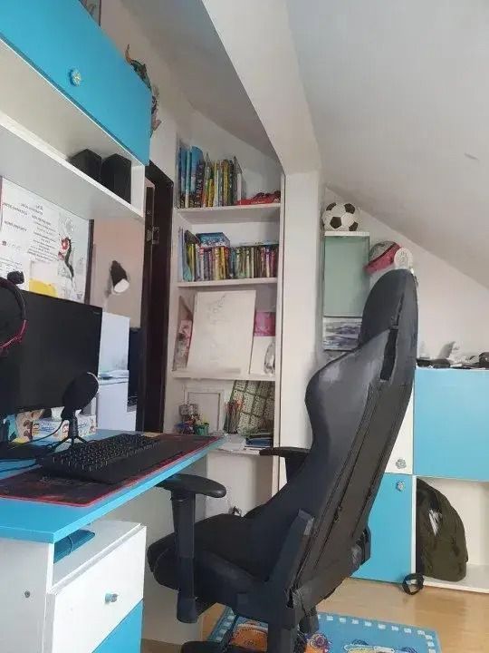 Apartament 3 cam zona Aradului mansarda. - Poză 9