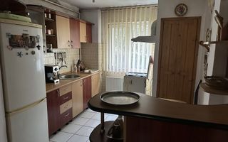 Apartament in Gheorgheni, zonă foarte bună aproape de piață și transpo - Poză 4