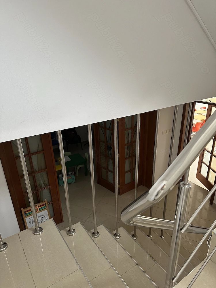 Vila de închiriat zona Tineretului - Poză 6