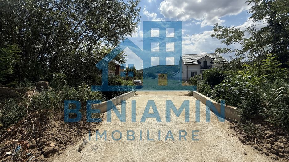 Parcele de teren 500mp-Leamna-Apa-Curent -rate - Poză 5