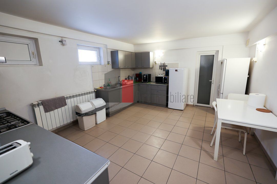 VILA IN DOMENII - Poză 11