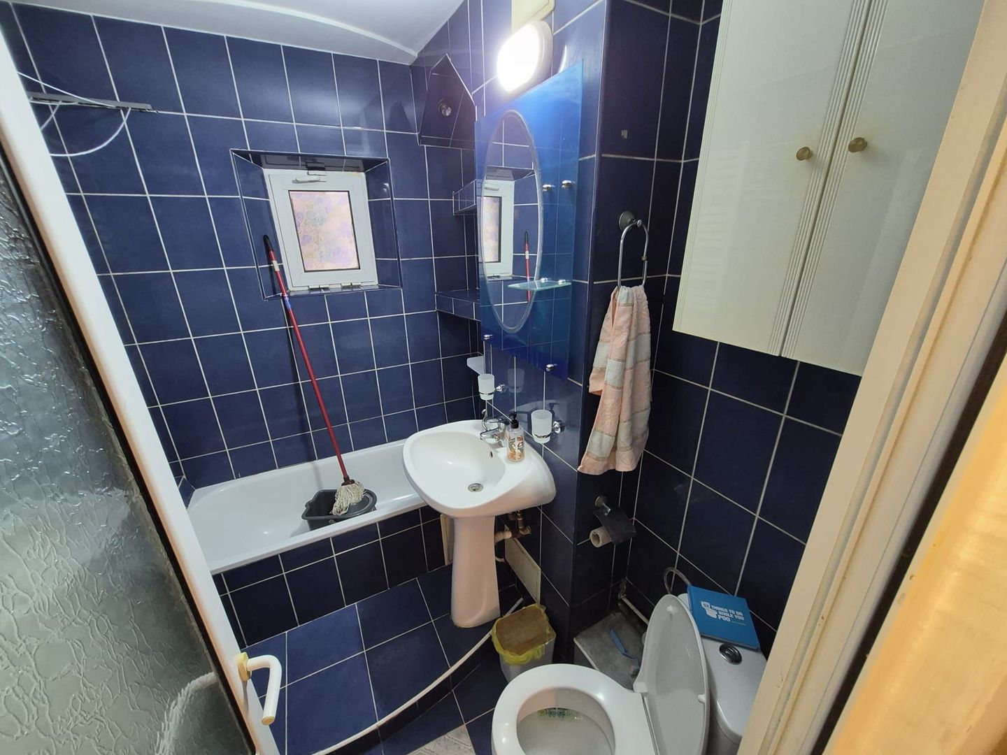De inchiriat apartament cu 3 camere, etaj 3, Micro 16, 450 euro - Poză 5