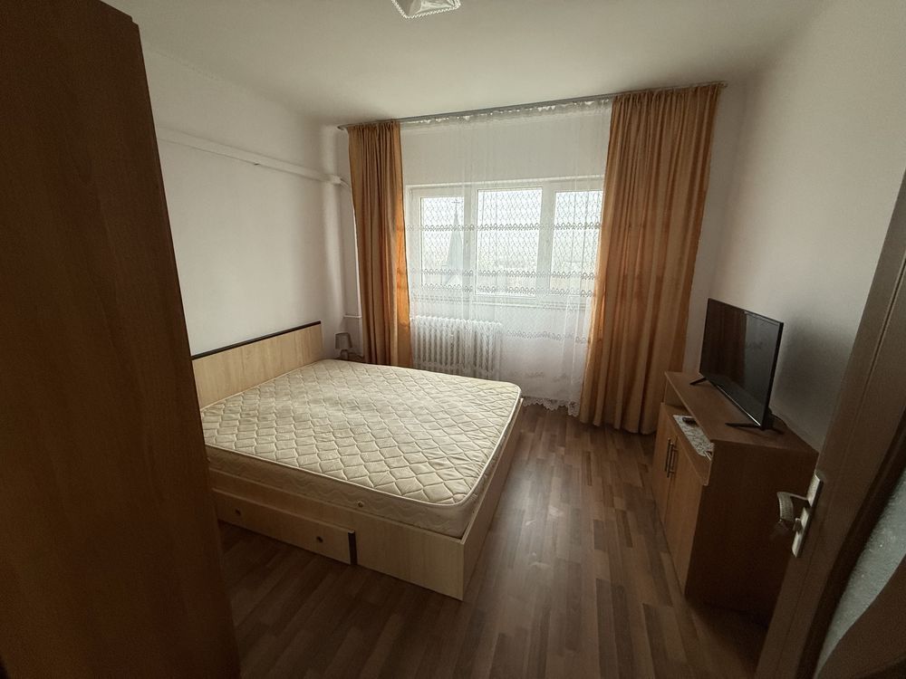Inchiriere apartament 2 camere - Poză 1