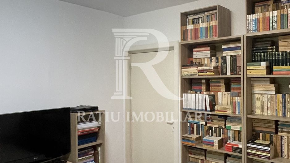 Apartament cu 3 camere | Etaj intermediar | Dacia | Oradea - Poză 15