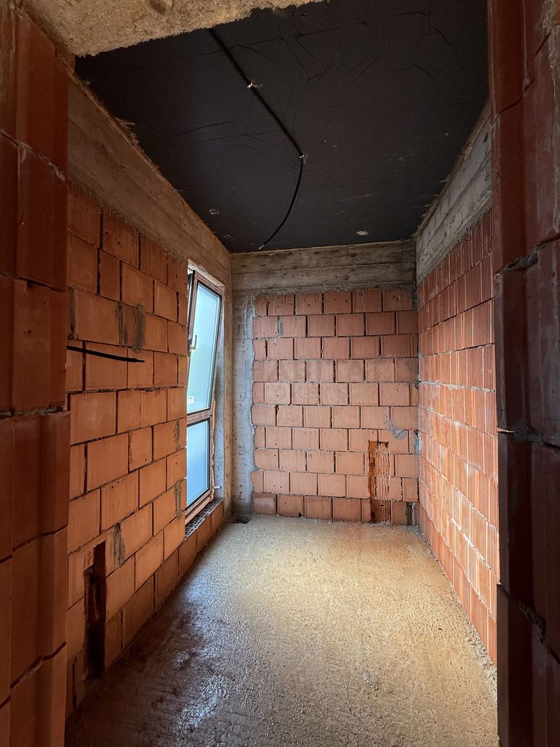 Vila individuala 4 camere Otopeni-23 August - Poză 12