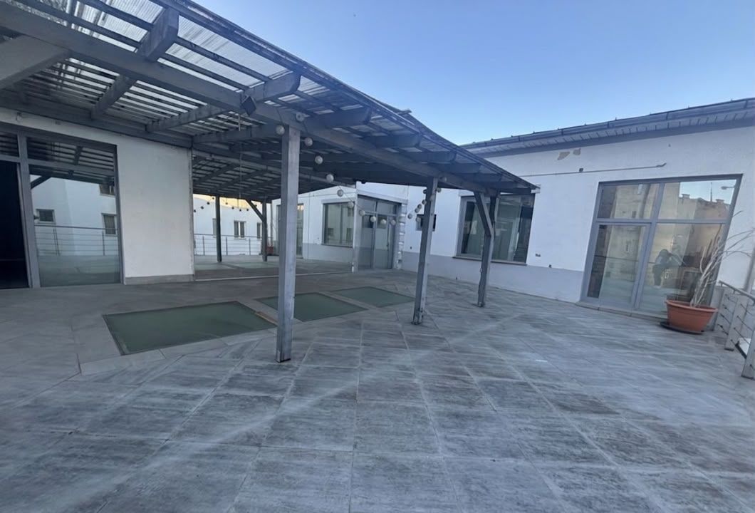 Spatiu de birouri, terasa, 332 mp, Ultracentral - Poză 11