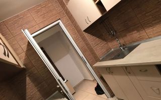 3 Camere Renovat Parcare Alexandru Obregia - Poză 8