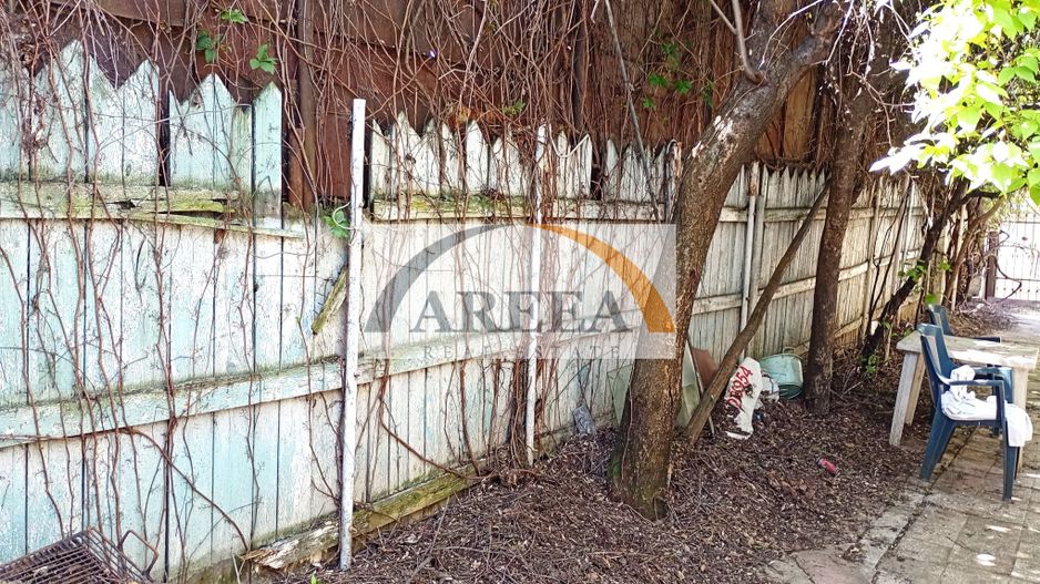 OPORTUNITATE - Popa Nan-Unirii - casa de renovat cu teren 432 mp - Poză 2