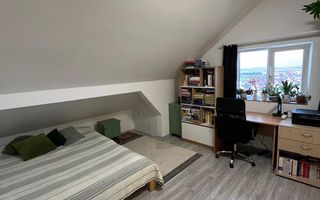 Apartament 3 camere 2 balcoane bucatarie inchisa in zona Strand II - Poză 3