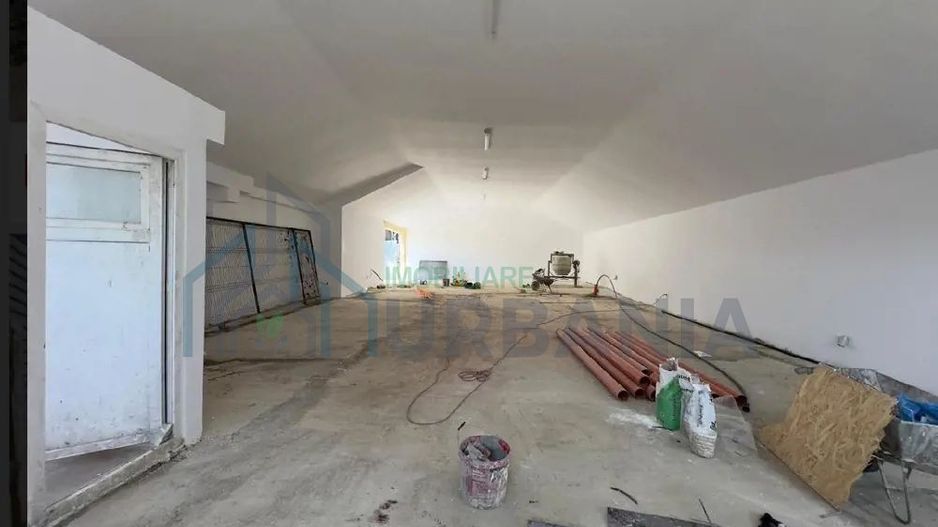 Hala industrială de vânzare, Holboca, 350 mp construcție, teren 500 mp - Poză 3