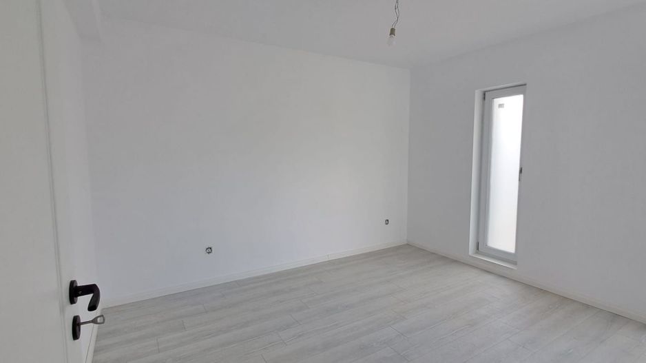 Dragomiresti Deal, Bujorului, P+1Et+Pod, casa finalizata, mutare rapid - Poză 8