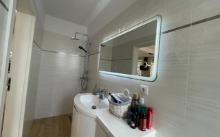 Casa cvadruplex de vanzare 4 camere, 2 locuri de parcare - Poză 14