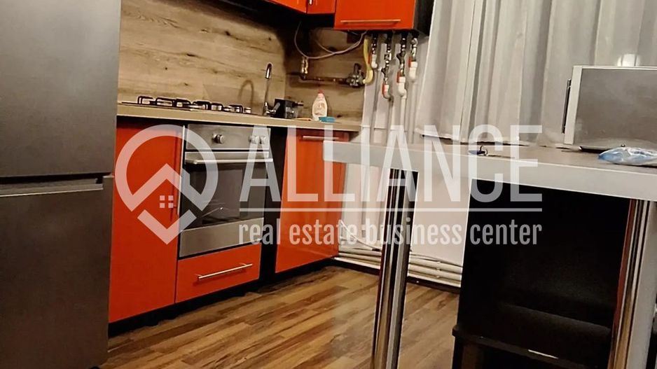 Central (cod04)-Apartament 3 camere mobilat utilat - Poză 7