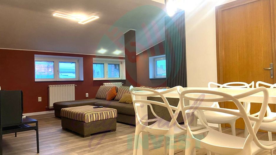Apartament  3 CAMERE in bloc boutique-CENTRALA PROPRIE-80 mp - Poză 1