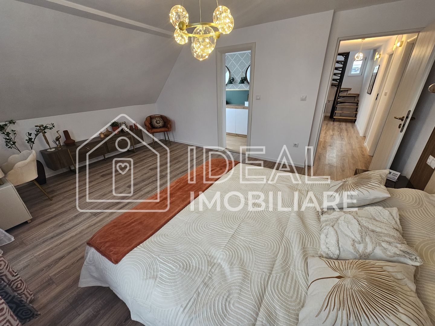 Casa Individuala cu 7 camere Mobilata si Utilata, zona Turnisor - Poză 22