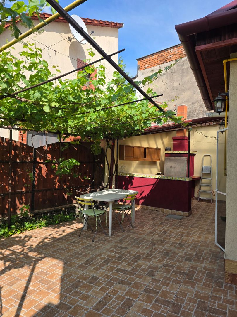 De închiriat apartament cu 2 camere în centru, pe Tudor Vladimirescu - Poză 10