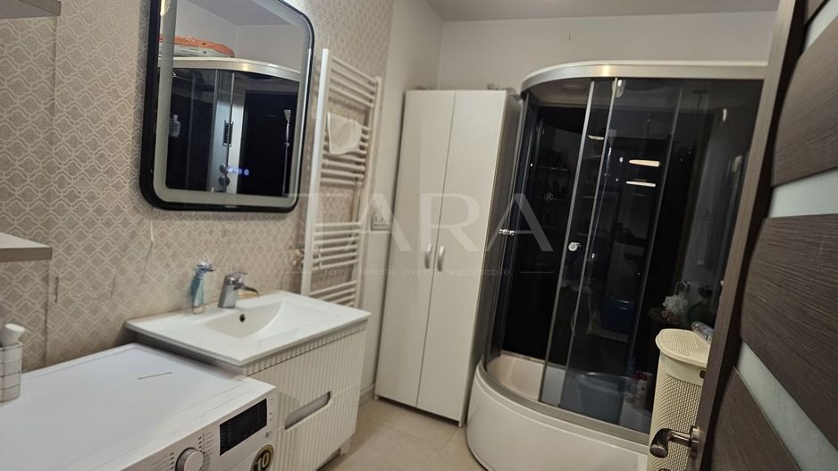 Apartament cu 3 camere, balcon și 2 lifturi, zona Corneliu Coposu. - Poză 7