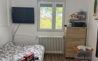 Apartament cu trei camere, zona Straduintei, 95.000€ negociabil - Poză 14