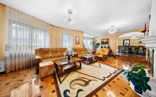 Casa individuala cu 7 camere, 260 mp, teren 900 mp, front 19m, Europa - Poză 5