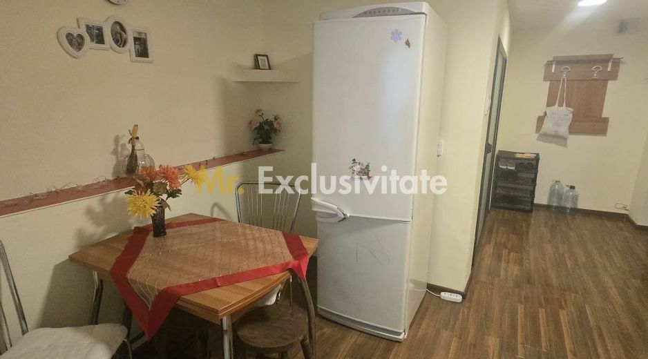 Apartament 3 camere 2 bai si 2 balcoane, Rovinari - Poză 5