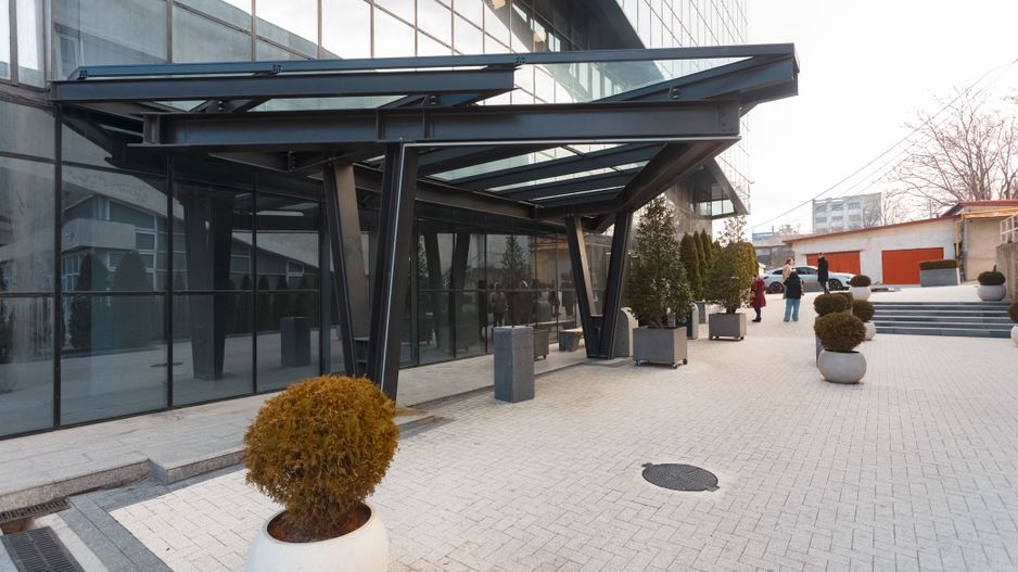 Spațiu Comercial. Business Centrul ROYAL TOWER - Poză 10