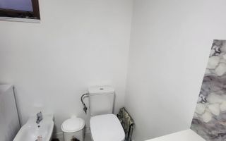 Apartament 5 camere,suprafata mare, curte, bloc 2006 - 4 nivele, Decebal, metrou - Poză 13