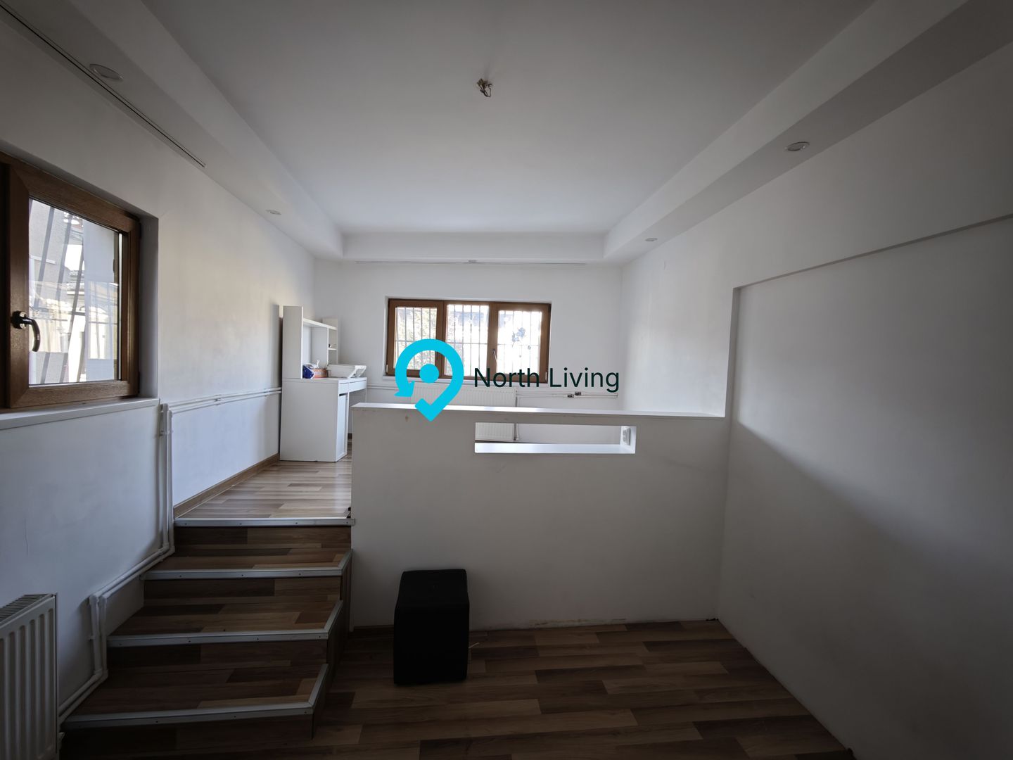 Apartament 4 camere, vilă, 120 mp, Hala Traian, investiție - Poză 3