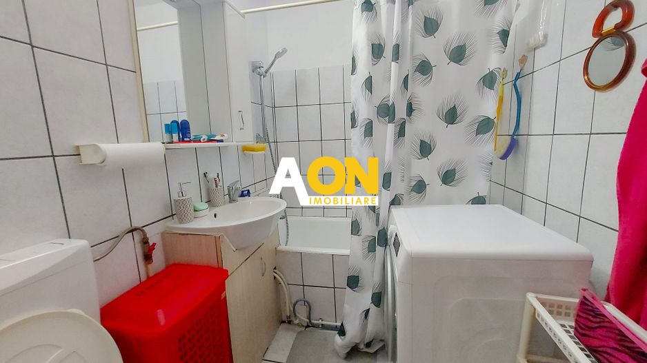 Apartament 2 camere, mobilat, utilat, Cetate - Poză 8